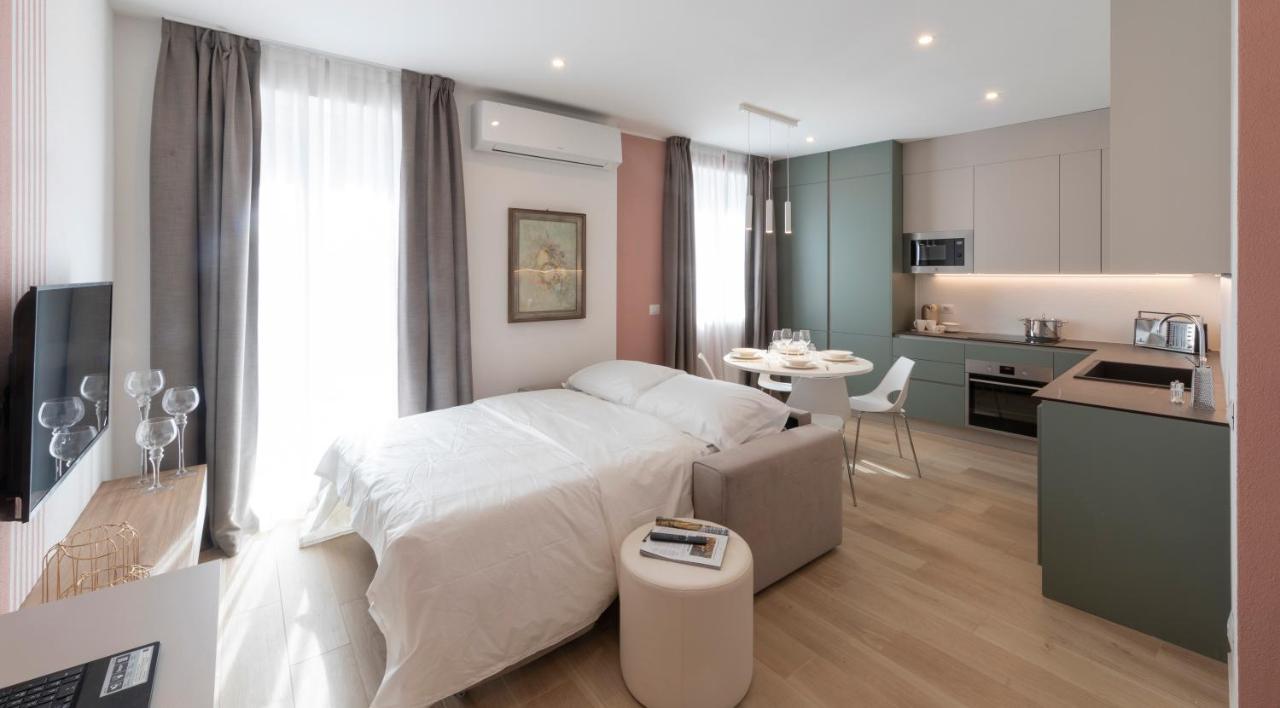 Residence Casa Coppa Appartamento Flox Оменья Екстер'єр фото